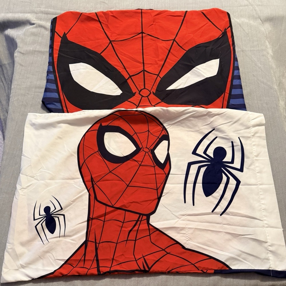 Marvel Spider-Man Pillowcase & Sham Lot 2 Pc Reversible Kids Bedding Set